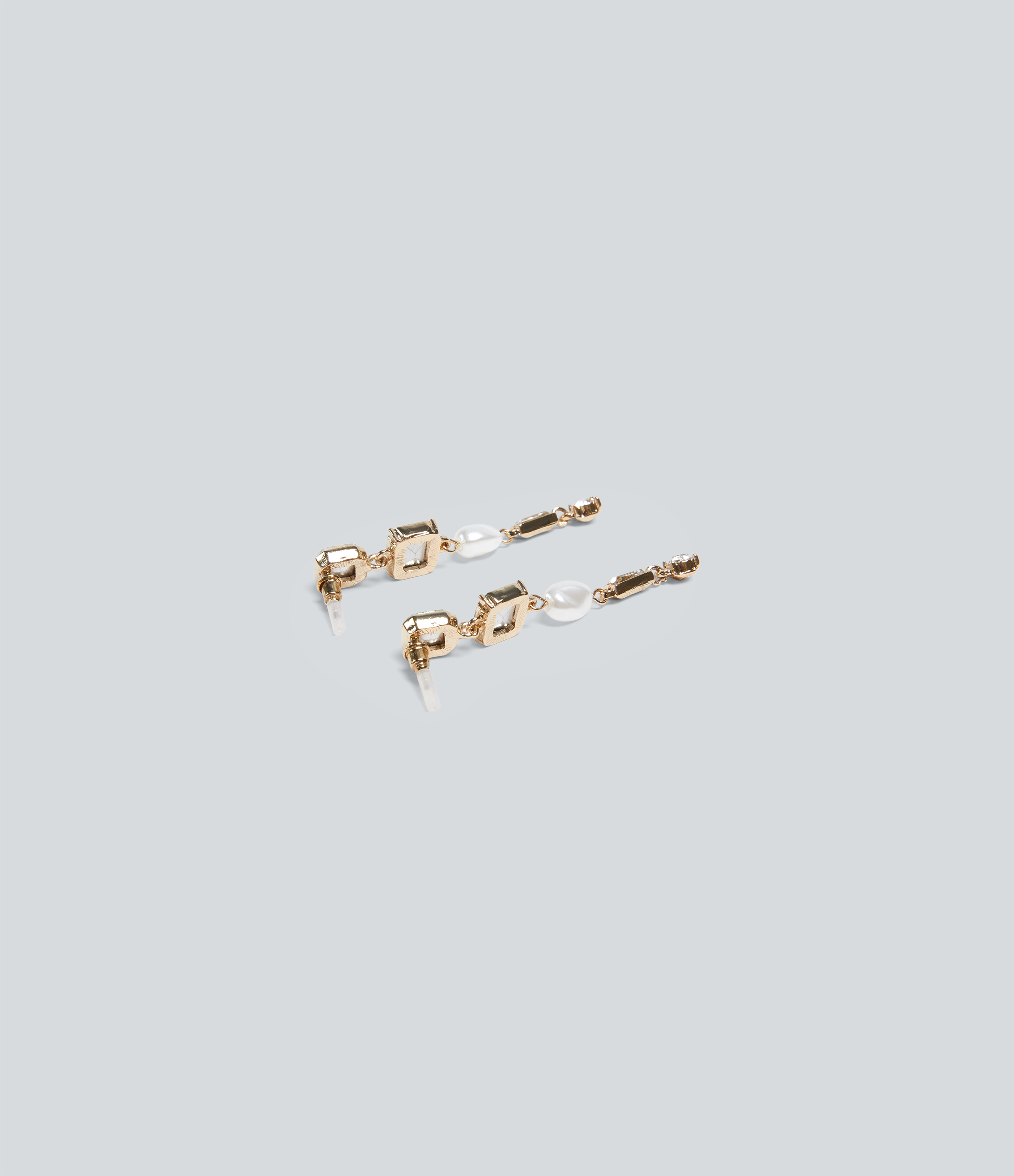Gold Stylish Pendant Party Earrings / 2