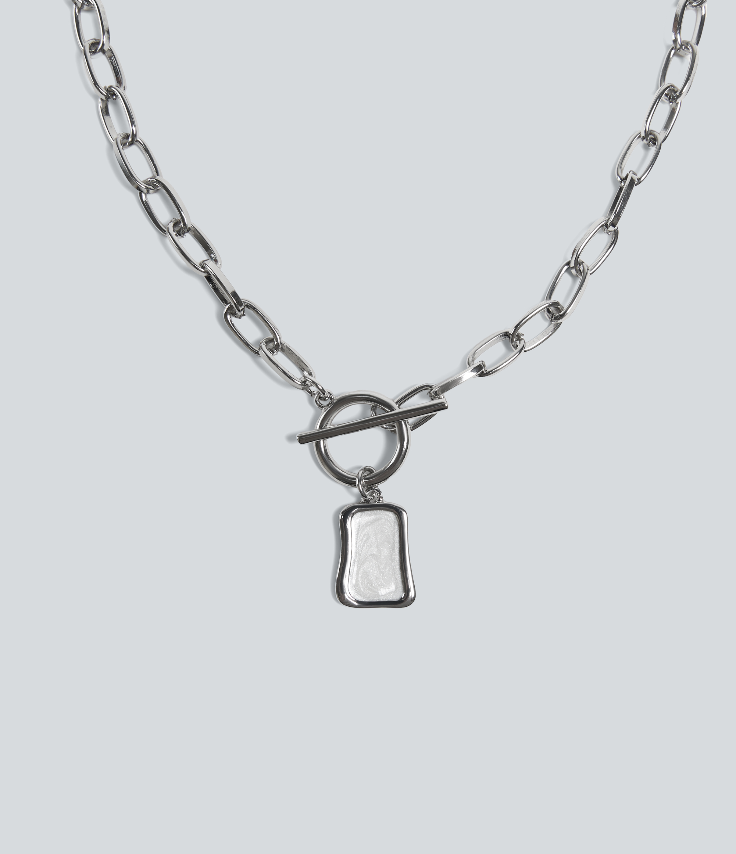 Silver Minimalist Metal Work Necklace / 2