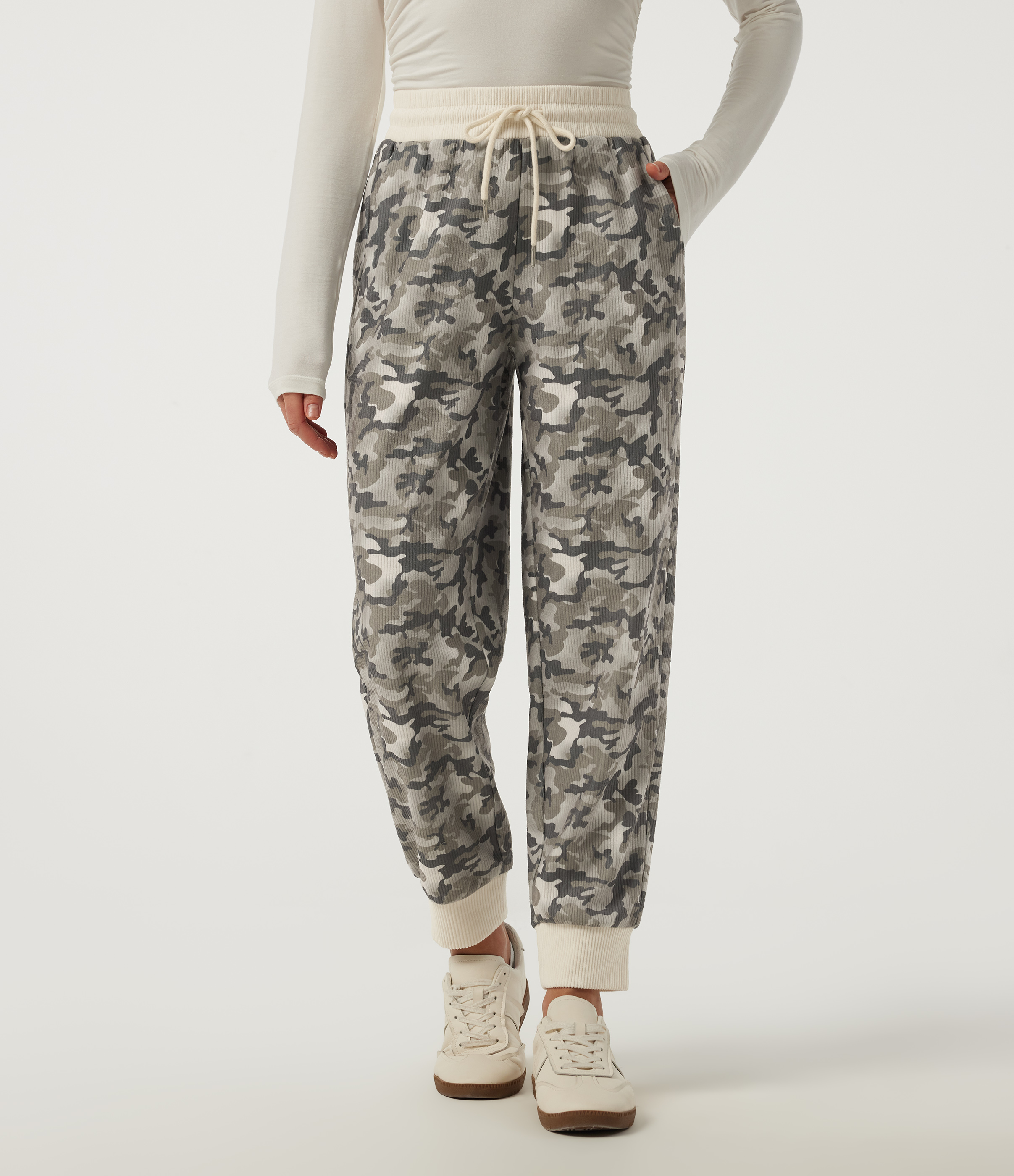 Mid Rise Camo Drawstring Corduroy Casual Joggers with Pockets