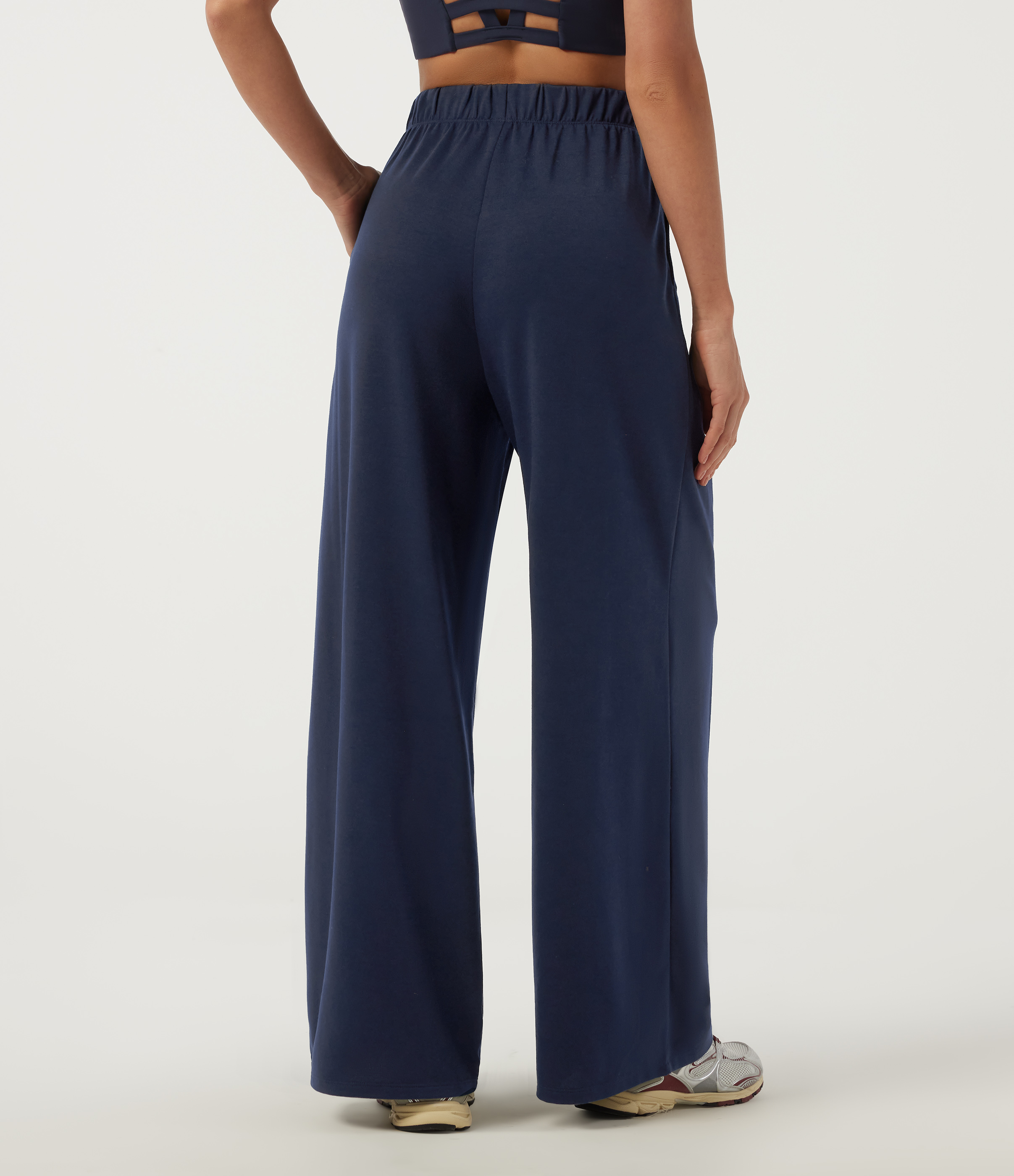 Black Iris High Waisted Wide Leg Casual Sweatpants with Pockets / 2