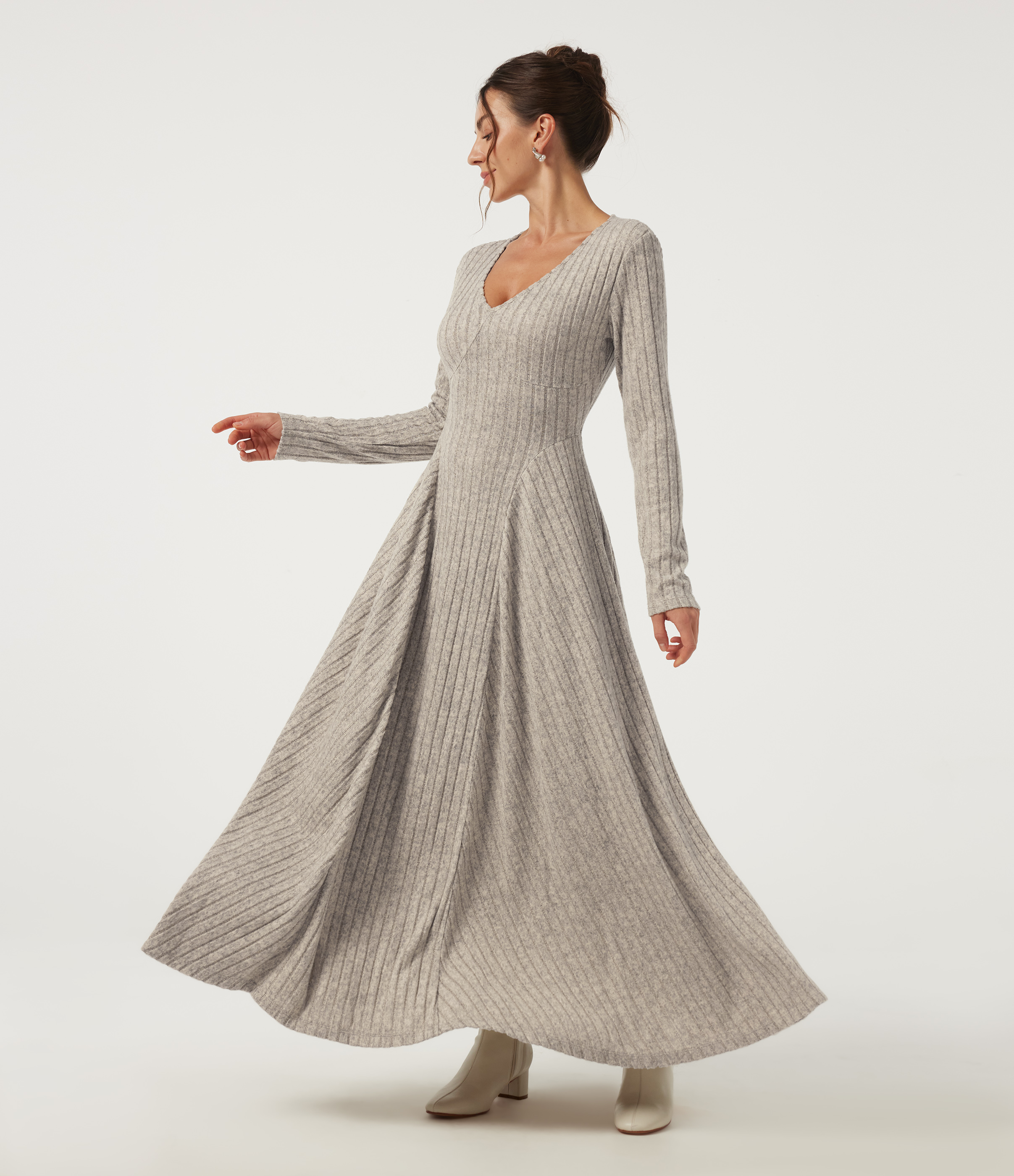 Ribbed Knit V Neck Long Sleeve Flare Maxi Casual Dress with Pockets