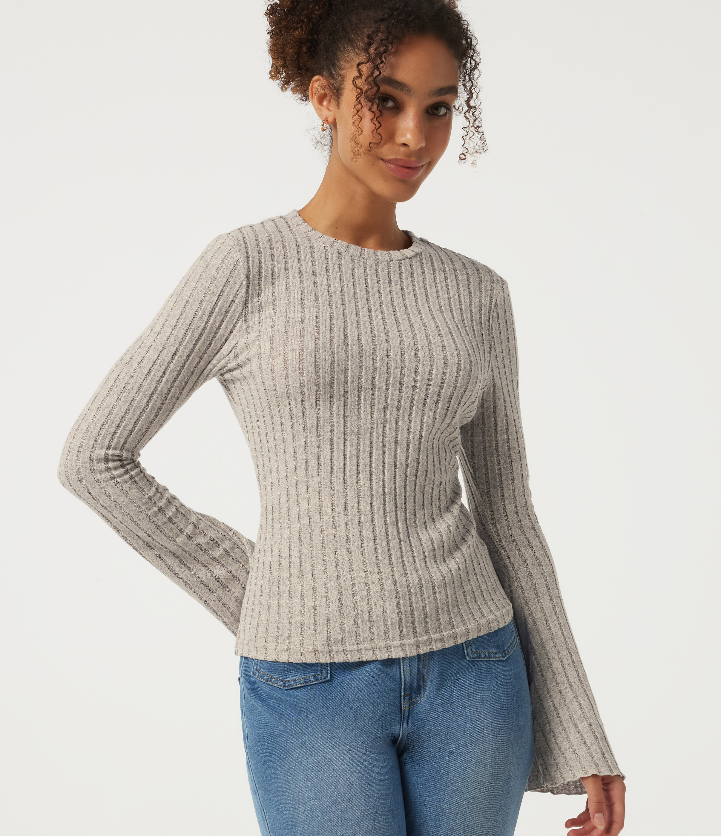 Round Neck Flounce Long Sleeve Lettuce Trim Lounging Top