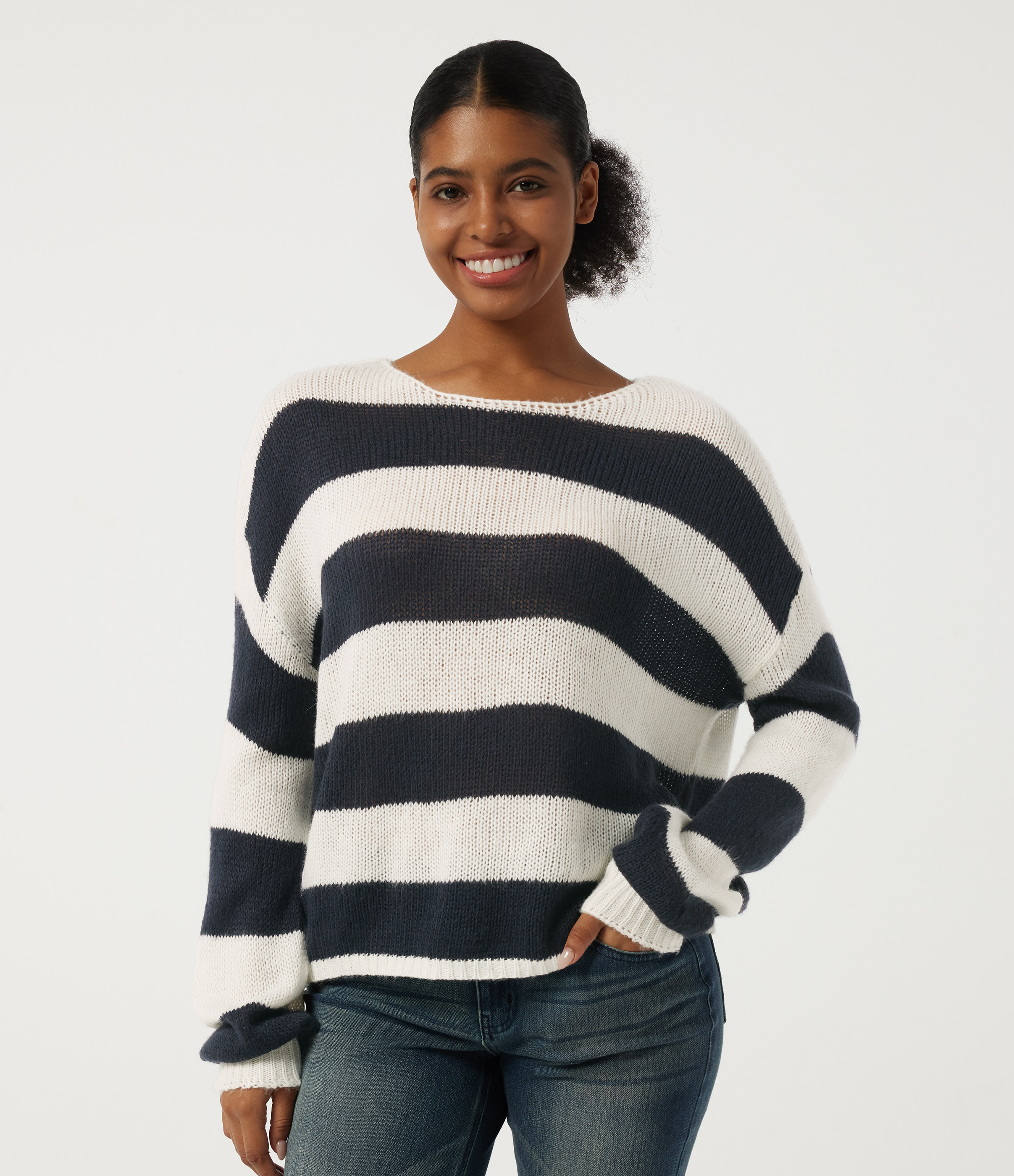 Round Neck Long Sleeve Stripe Casual Sweater