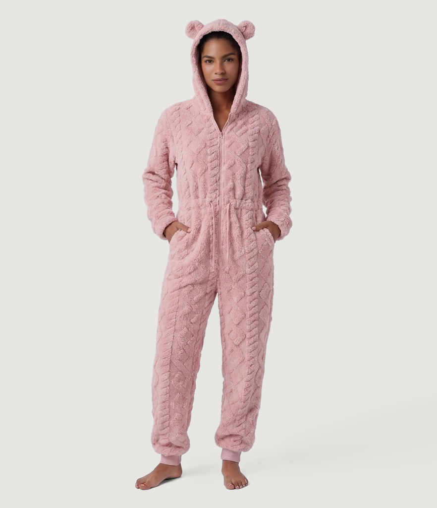 Pinkesque Lounge-Jumpsuit mit Kapuze, Seitentaschen und langen Ärmeln - Easy Peezy Edition / 1