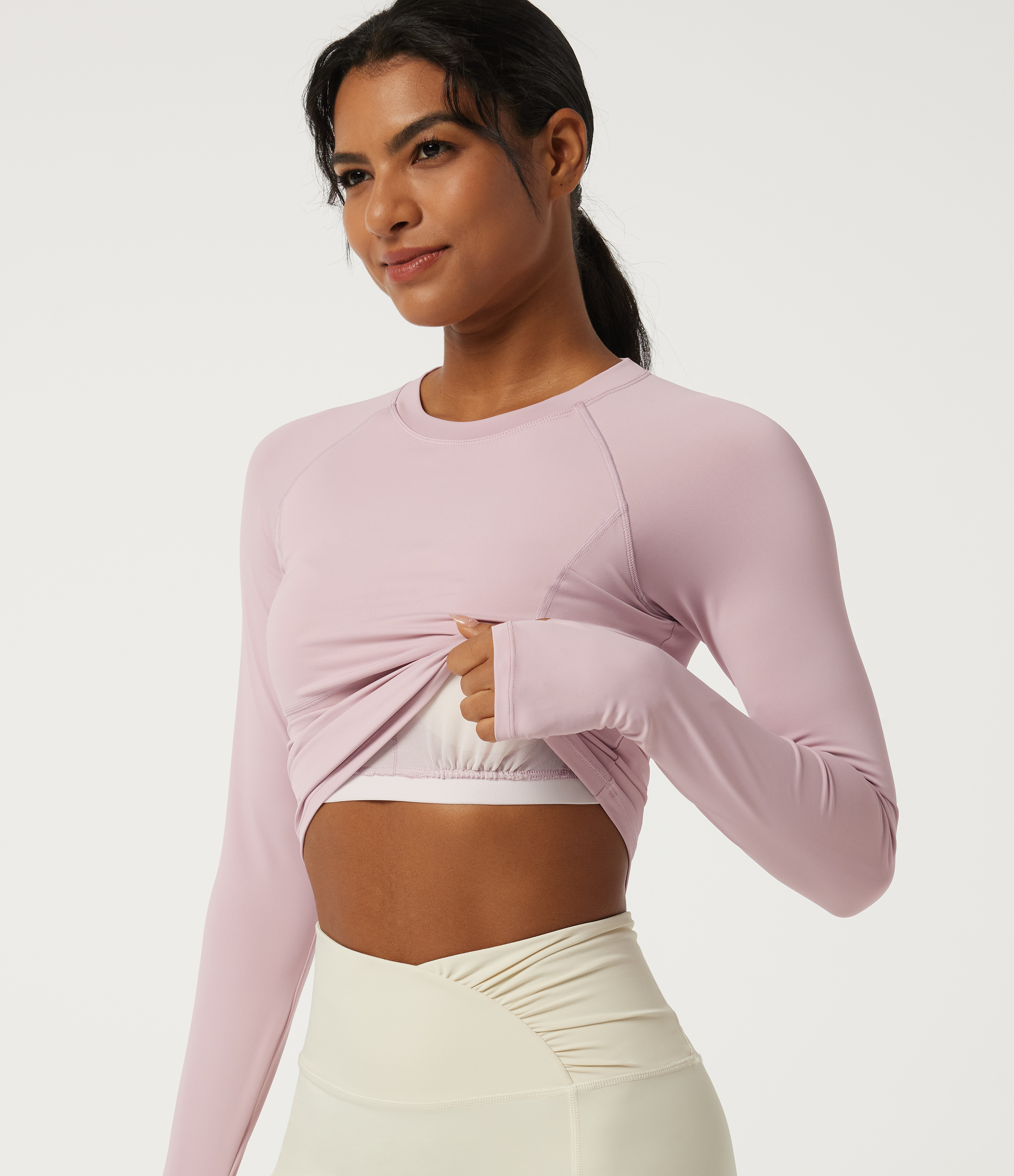 Round Neck Raglan Long Sleeve Yoga Sports Top with Built-in Bra and Thumbholes